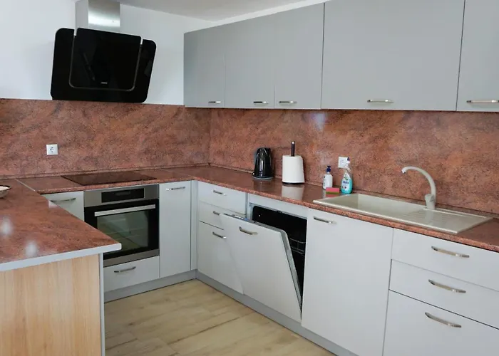 Tatil Evi ема - Ema