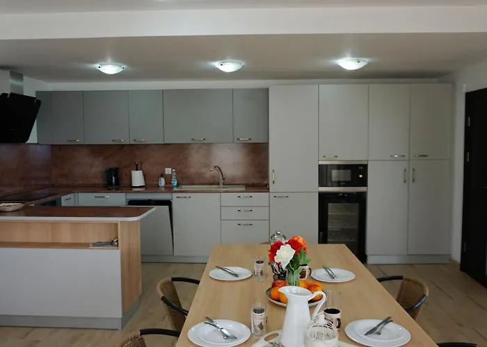 Tatil Evi ема - Ema